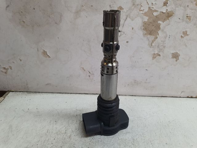 bontott AUDI A4 B6 Gyújtótrafó