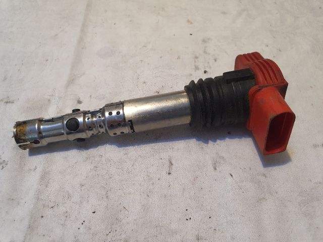 bontott AUDI A4 B6 Gyújtótrafó