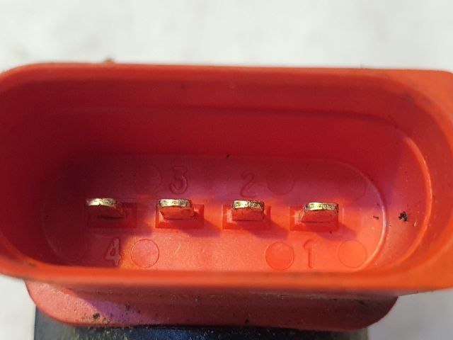 bontott AUDI A4 B6 Gyújtótrafó