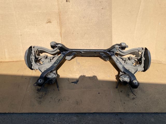 bontott AUDI A4 B6 Hátsó Híd (Tárcsafékes)