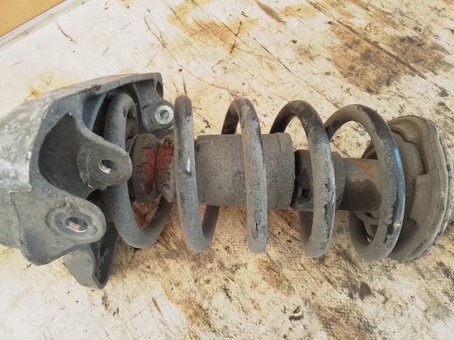 bontott AUDI A4 B6 Jobb első Gólyaláb (Lengécsillapító, Rugó)