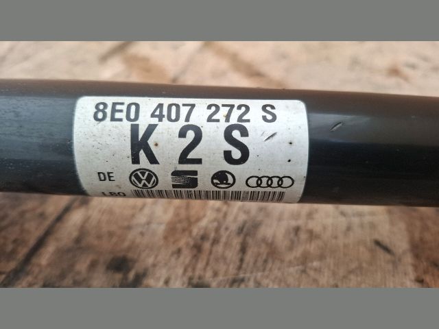 bontott AUDI A4 B6 Jobb Féltengely