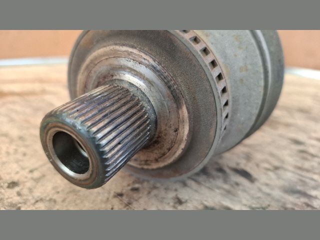 bontott AUDI A4 B6 Jobb Féltengely