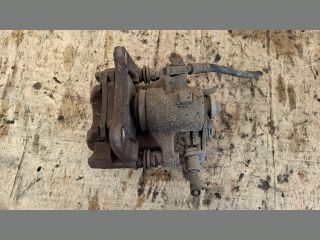 bontott AUDI A4 B6 Jobb hátsó Féknyereg Munkahengerrel