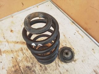 bontott AUDI A4 B6 Jobb hátsó Rugó