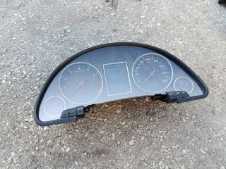 bontott AUDI A4 B6 Kilométeróra