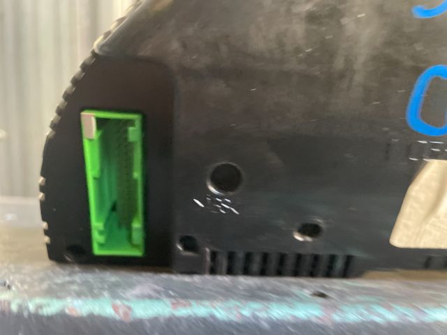 bontott AUDI A4 B6 Kilométeróra