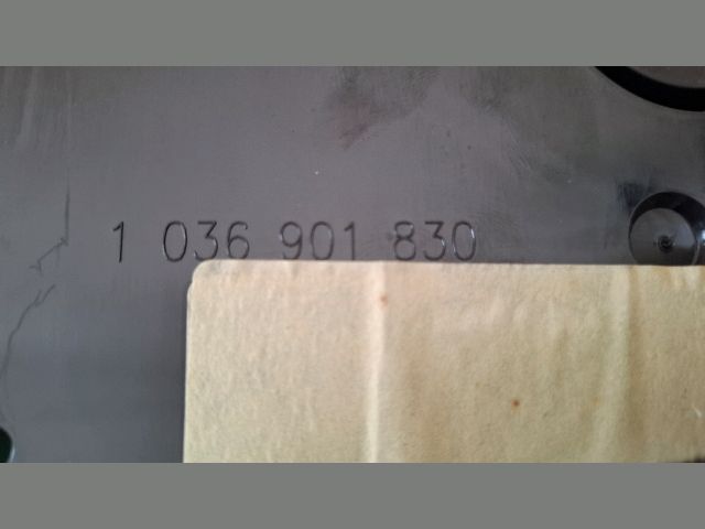 bontott AUDI A4 B6 Kilométeróra