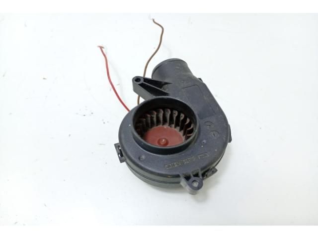 bontott AUDI A4 B6 Klímahűtő Ventilátor