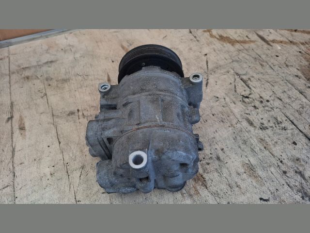 bontott AUDI A4 B6 Klímakompresszor