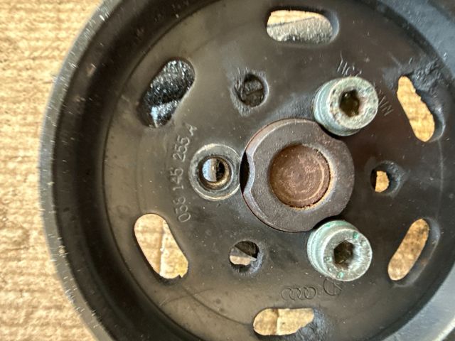 bontott AUDI A4 B6 Kormányszervó Motor (Hidraulikus)