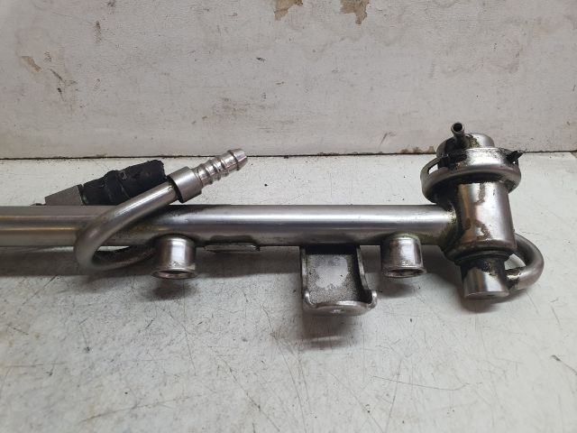 bontott AUDI A4 B6 Közösnyomócső