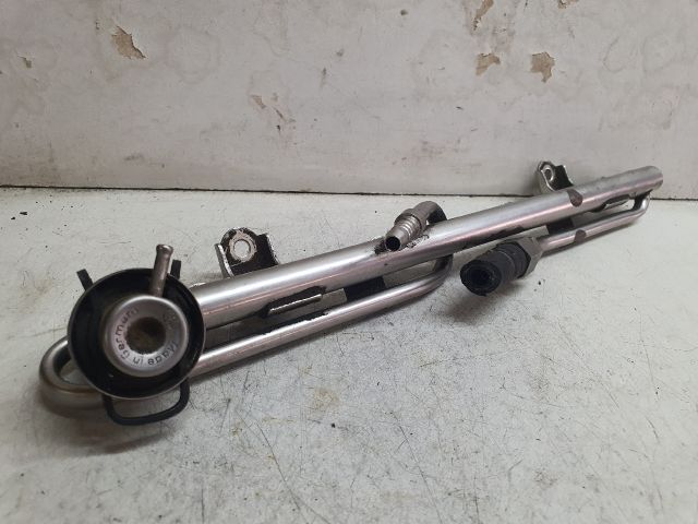 bontott AUDI A4 B6 Közösnyomócső