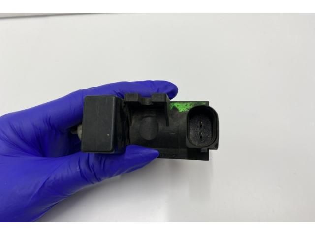 bontott AUDI A4 B6 Lefújószelep