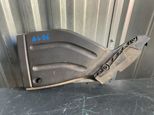 bontott AUDI A4 B6 Légbeömlő Cső