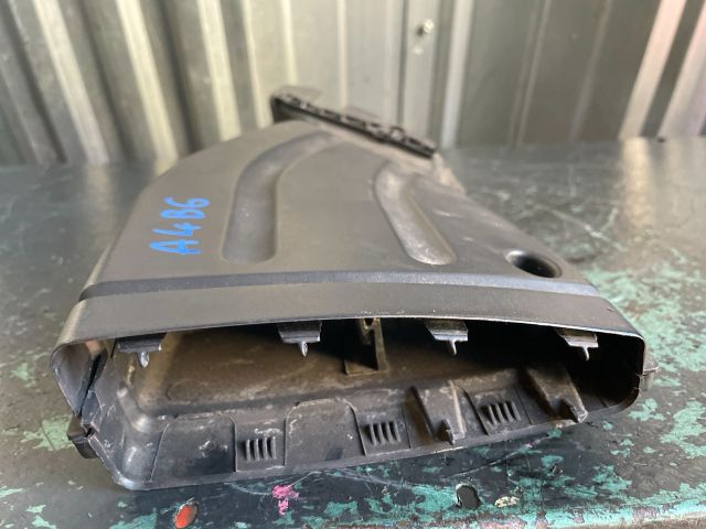 bontott AUDI A4 B6 Légbeömlő Cső