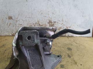bontott AUDI A4 B6 Motor Tartó Bak (Fém)