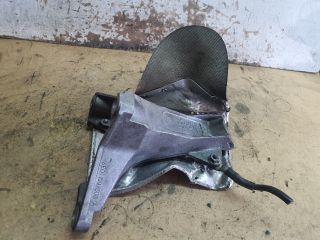 bontott AUDI A4 B6 Motor Tartó Bak (Fém)