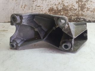 bontott AUDI A4 B6 Motor Tartó Bak (Fém)