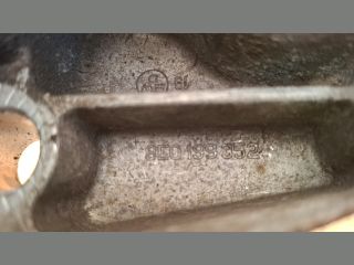 bontott AUDI A4 B6 Motor Tartó Bak Jobb