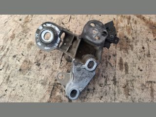 bontott AUDI A4 B6 Motor Tartó Bak Jobb