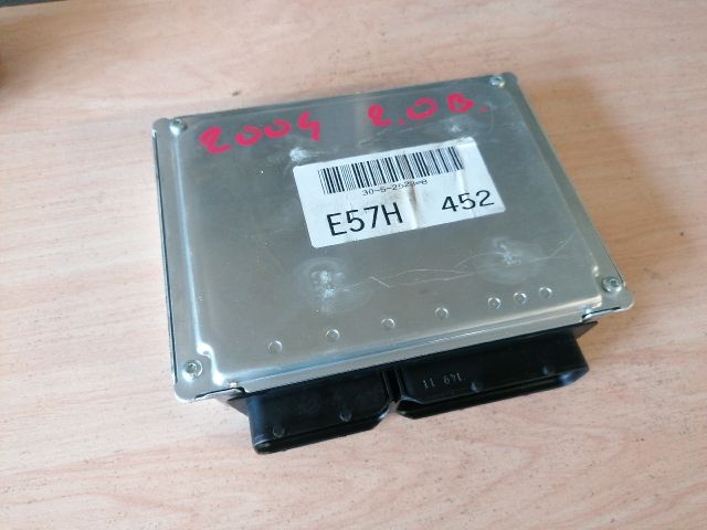 bontott AUDI A4 B6 Motorvezérlő