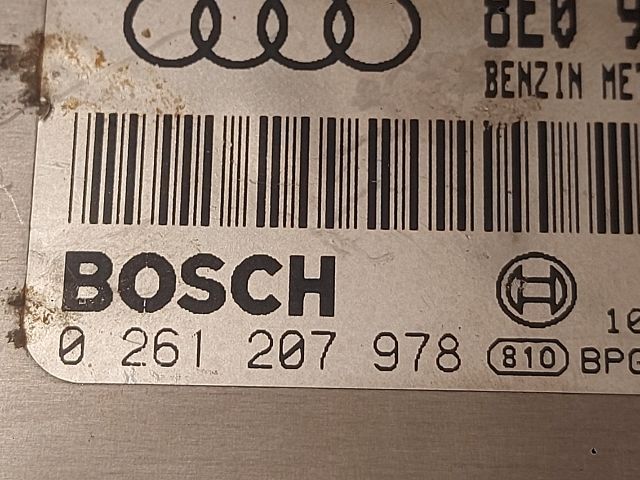 bontott AUDI A4 B6 Motorvezérlő