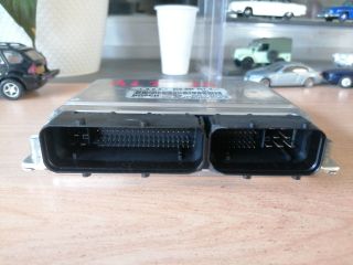 bontott AUDI A4 B6 Motorvezérlő