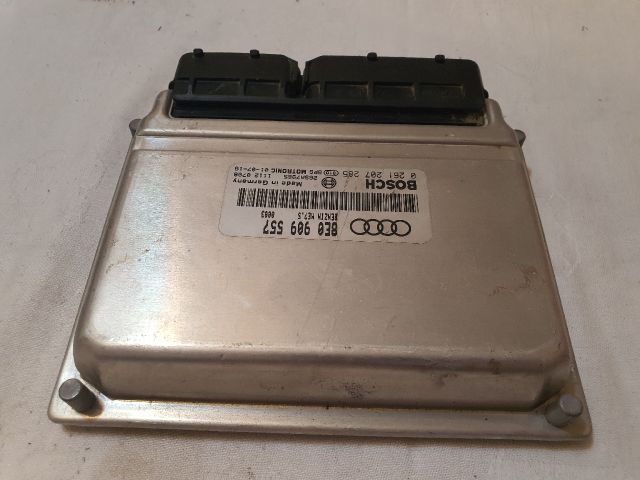 bontott AUDI A4 B6 Motorvezérlő