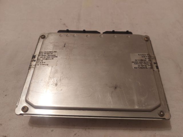 bontott AUDI A4 B6 Motorvezérlő