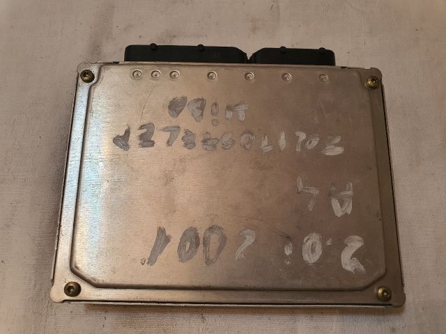 bontott AUDI A4 B6 Motorvezérlő