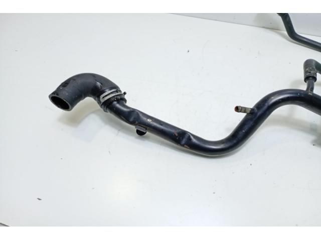 bontott AUDI A4 B6 Olajhűtő Vízcső (Visszatérő)