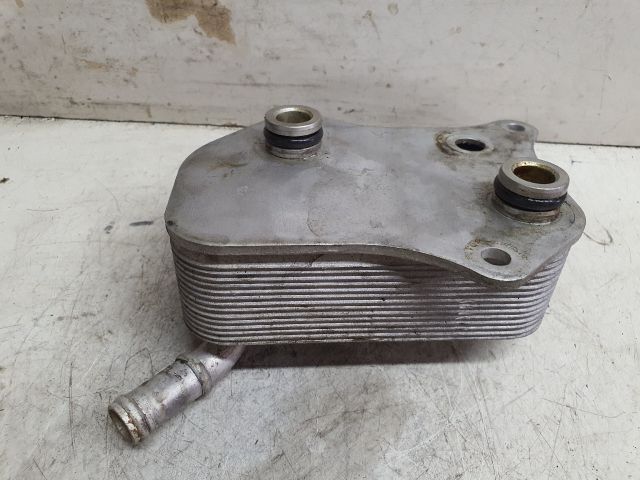 bontott AUDI A4 B6 Olajhűtő