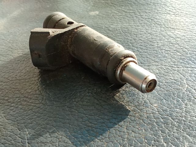 bontott AUDI A4 B6 Porlasztó (1 db)