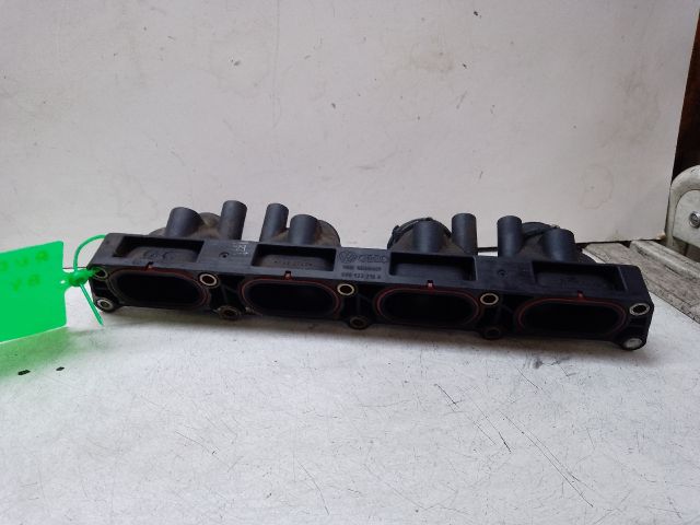 bontott AUDI A4 B6 Szívósor