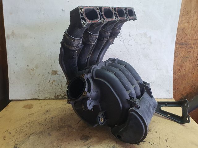 bontott AUDI A4 B6 Szívósor