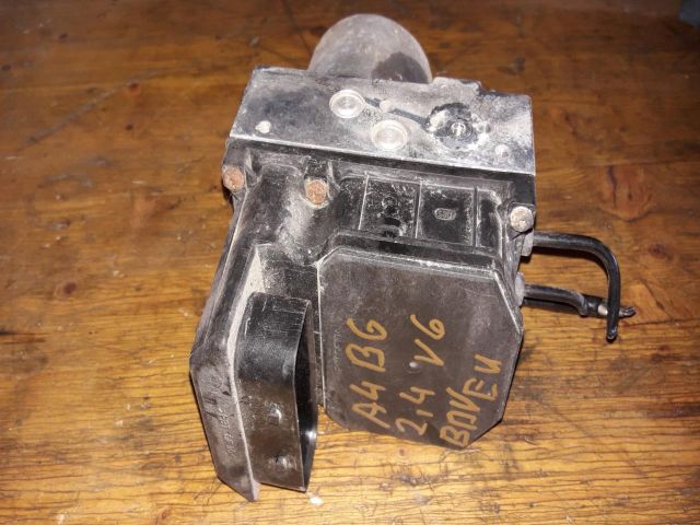 bontott AUDI A4 B6 ABS Kocka