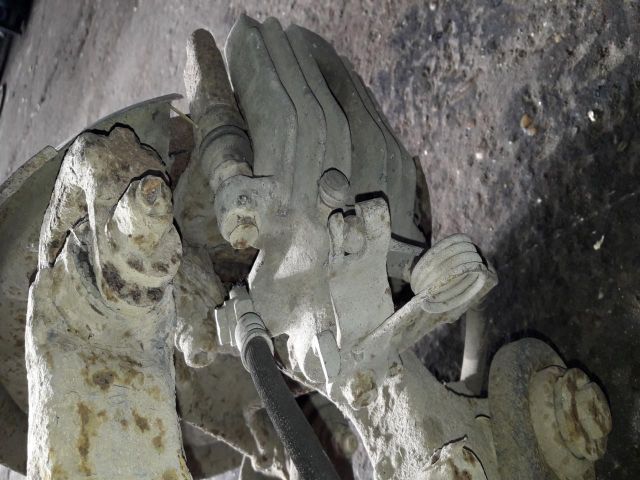 bontott AUDI A4 B6 Jobb hátsó Féknyereg Munkahengerrel