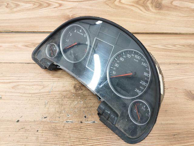 bontott AUDI A4 B6 Kilométeróra