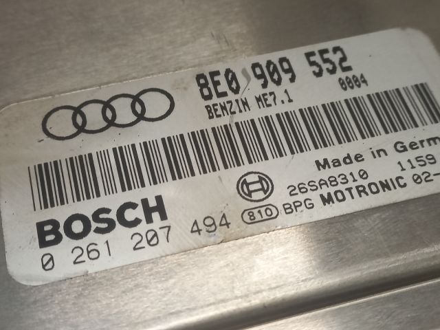 bontott AUDI A4 B6 Motorvezérlő