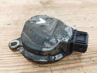 bontott AUDI A4 B6 Vezérműtengely Fordulatszám Jeladó