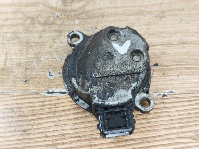 bontott AUDI A4 B6 Vezérműtengely Fordulatszám Jeladó