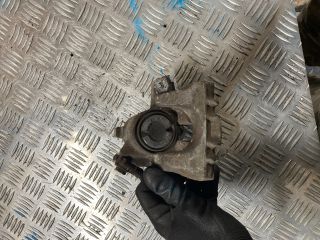 bontott AUDI A4 B6 Jobb hátsó Féknyereg Munkahengerrel