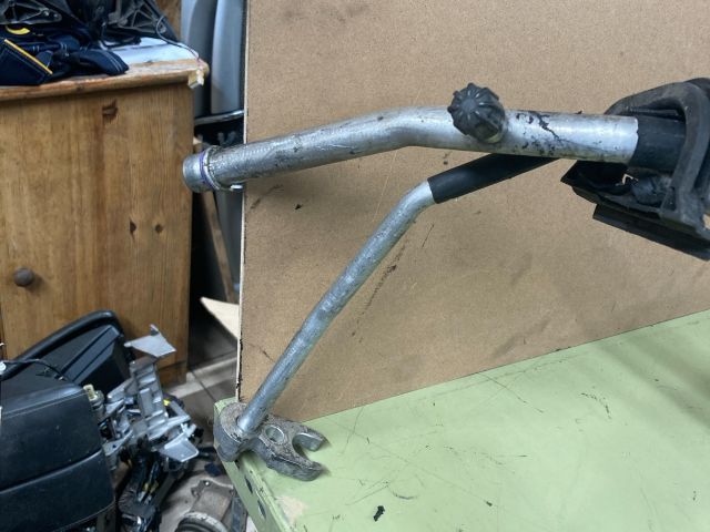 bontott AUDI A4 B6 Klíma Cső