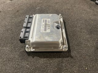bontott AUDI A4 B6 Motorvezérlő