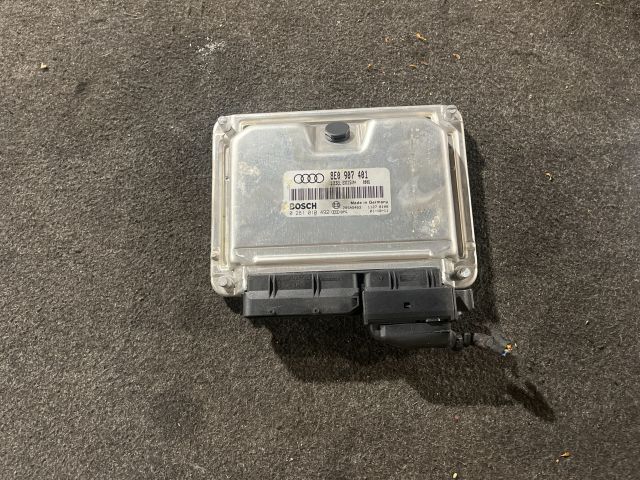 bontott AUDI A4 B6 Motorvezérlő