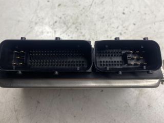 bontott AUDI A4 B6 Motorvezérlő