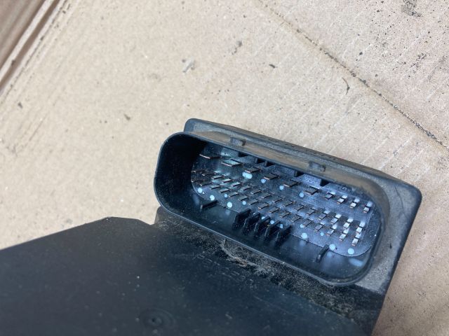 bontott AUDI A4 B6 ABS Kocka