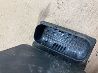 bontott AUDI A4 B6 ABS Kocka