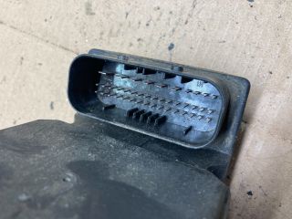 bontott AUDI A4 B6 ABS Kocka